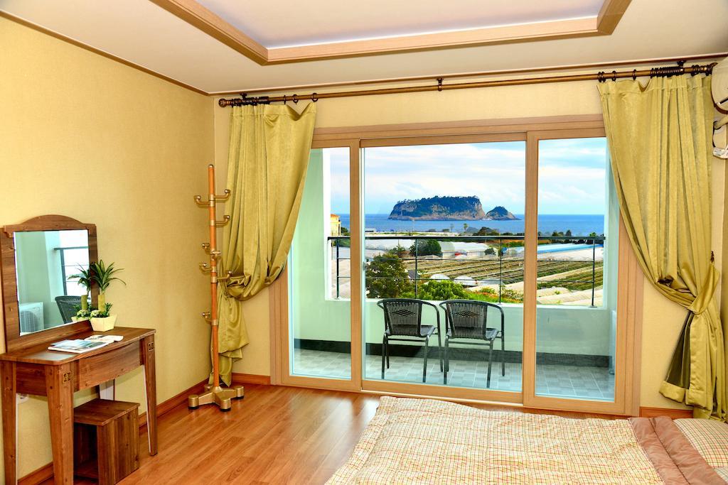 Jeju Bada Wi Olle Pension Σεογκουίπο Δωμάτιο φωτογραφία