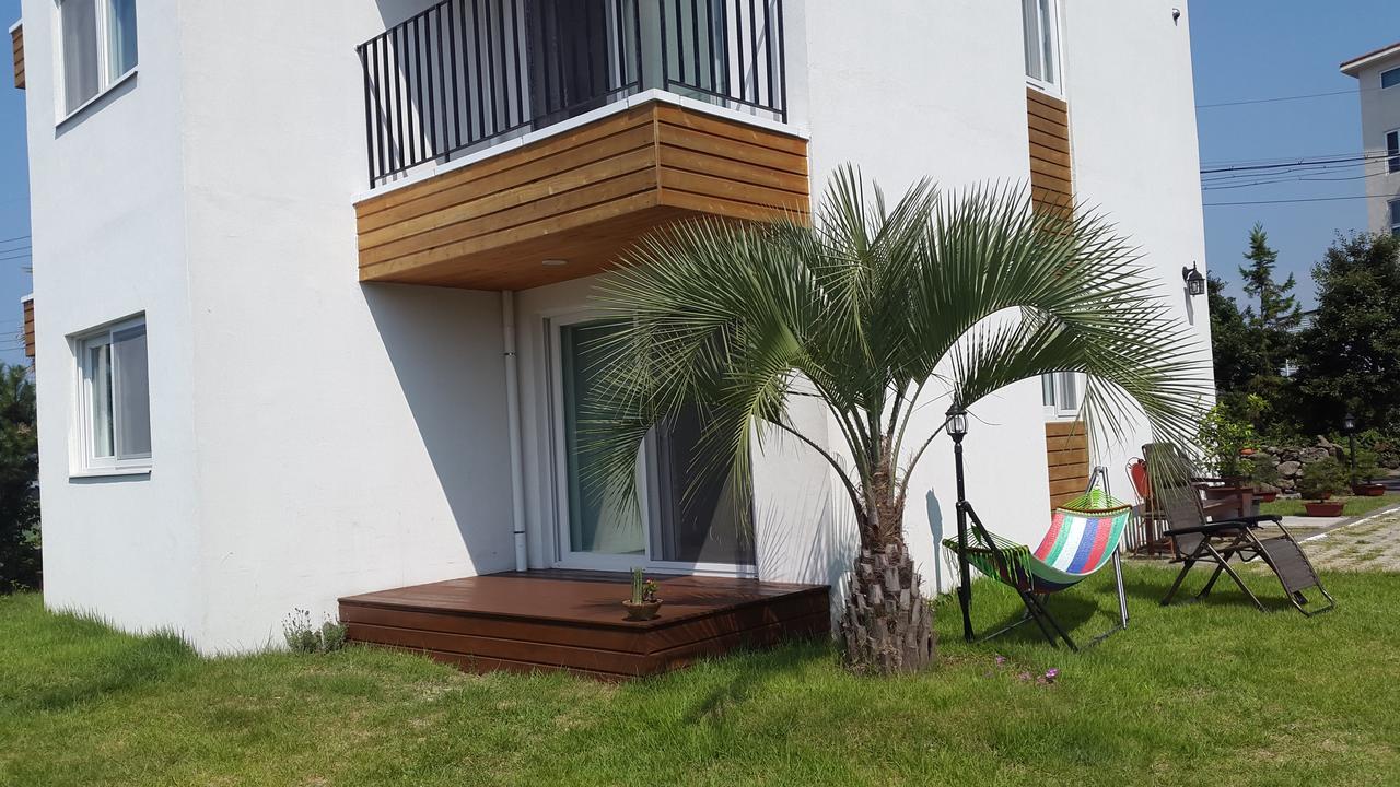 Jeju Bada Wi Olle Pension Σεογκουίπο Εξωτερικό φωτογραφία